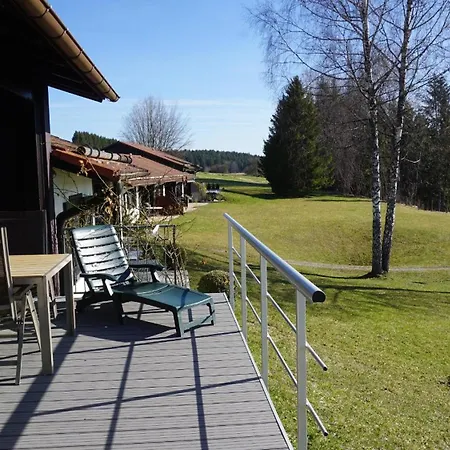 Am Hochbergle Haus 140
