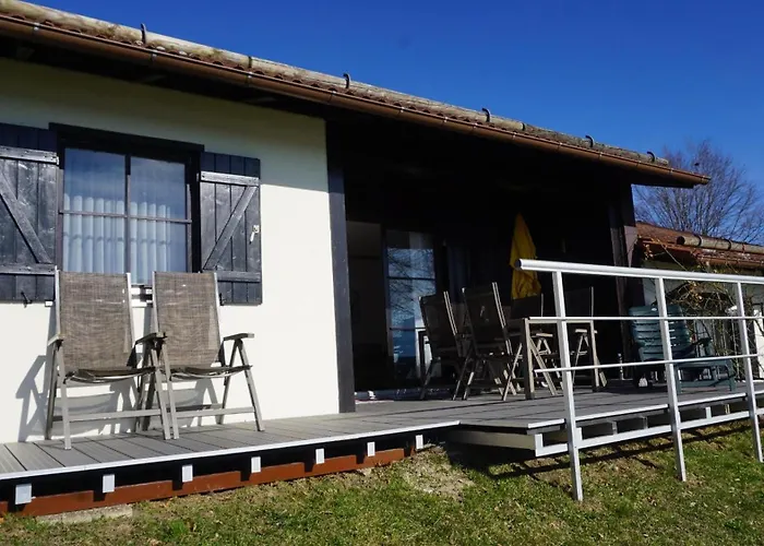 Am Hochbergle Haus 140 *