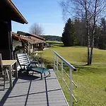 Am Hochbergle Haus 140